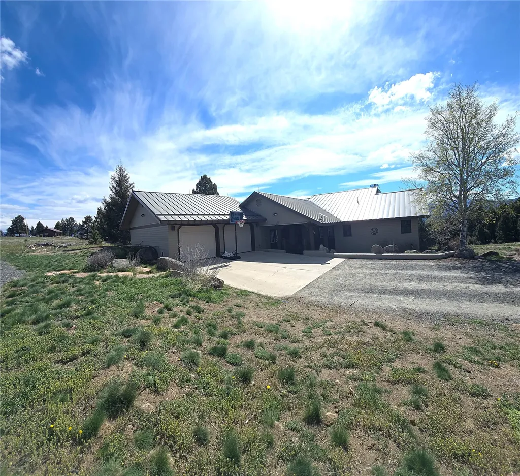 884 Wapiti Mountain Road Butte MT 59701
