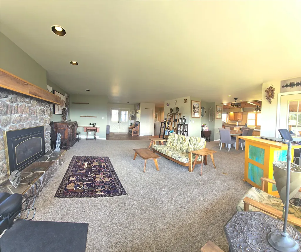 884 Wapiti Mountain Road Butte MT 59701