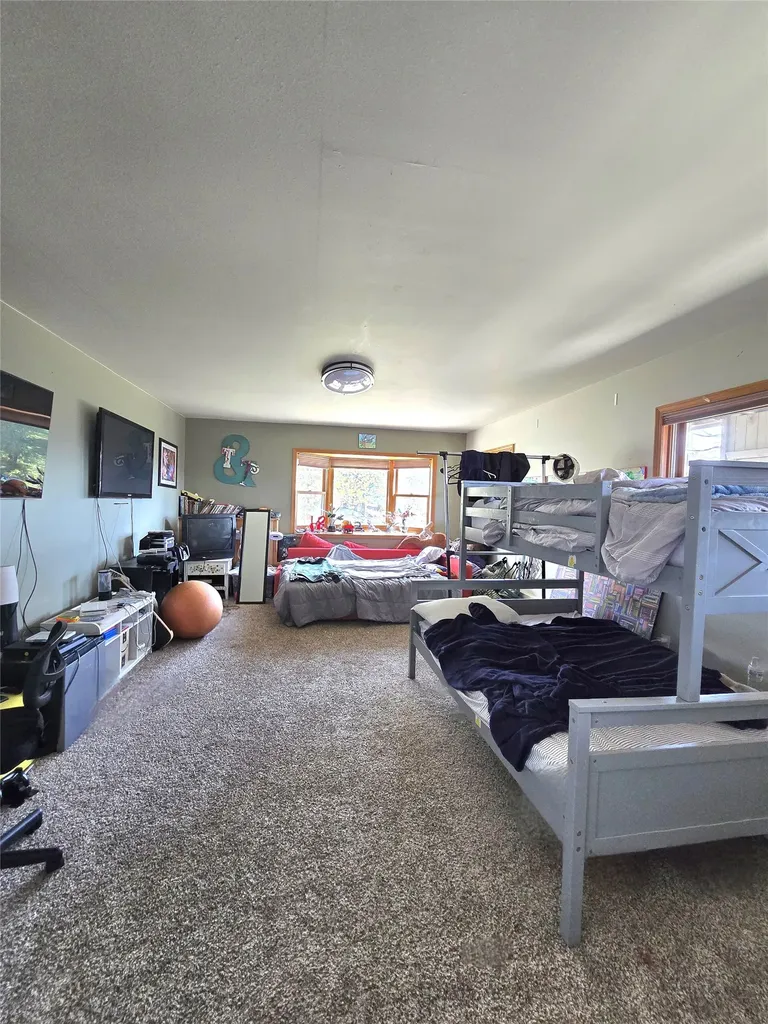 884 Wapiti Mountain Road Butte MT 59701