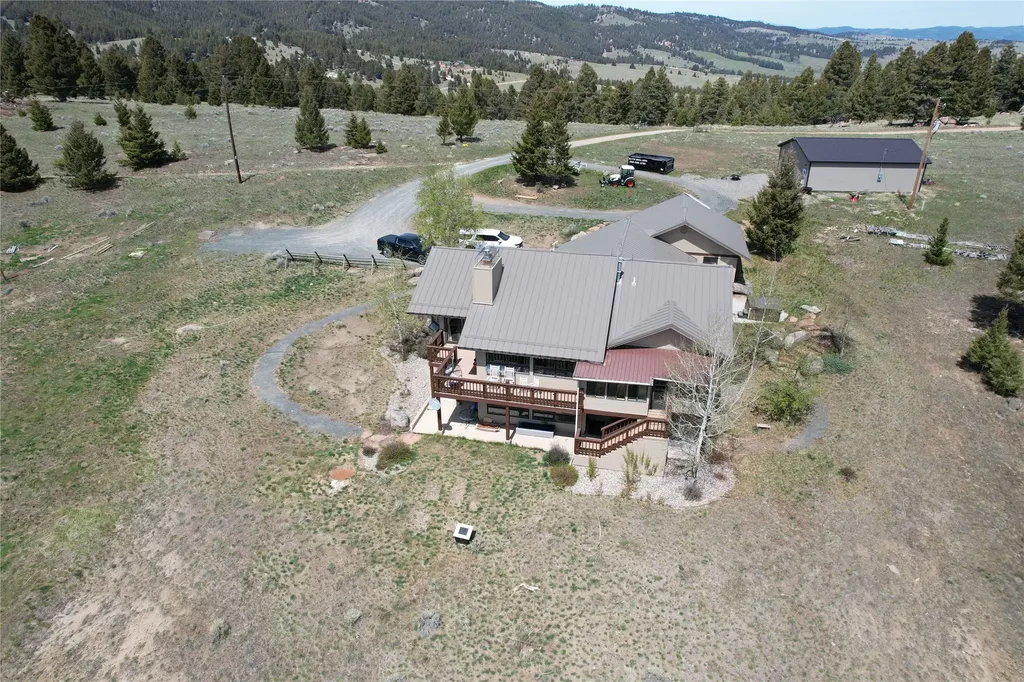 884 Wapiti Mountain Road Butte MT 59701
