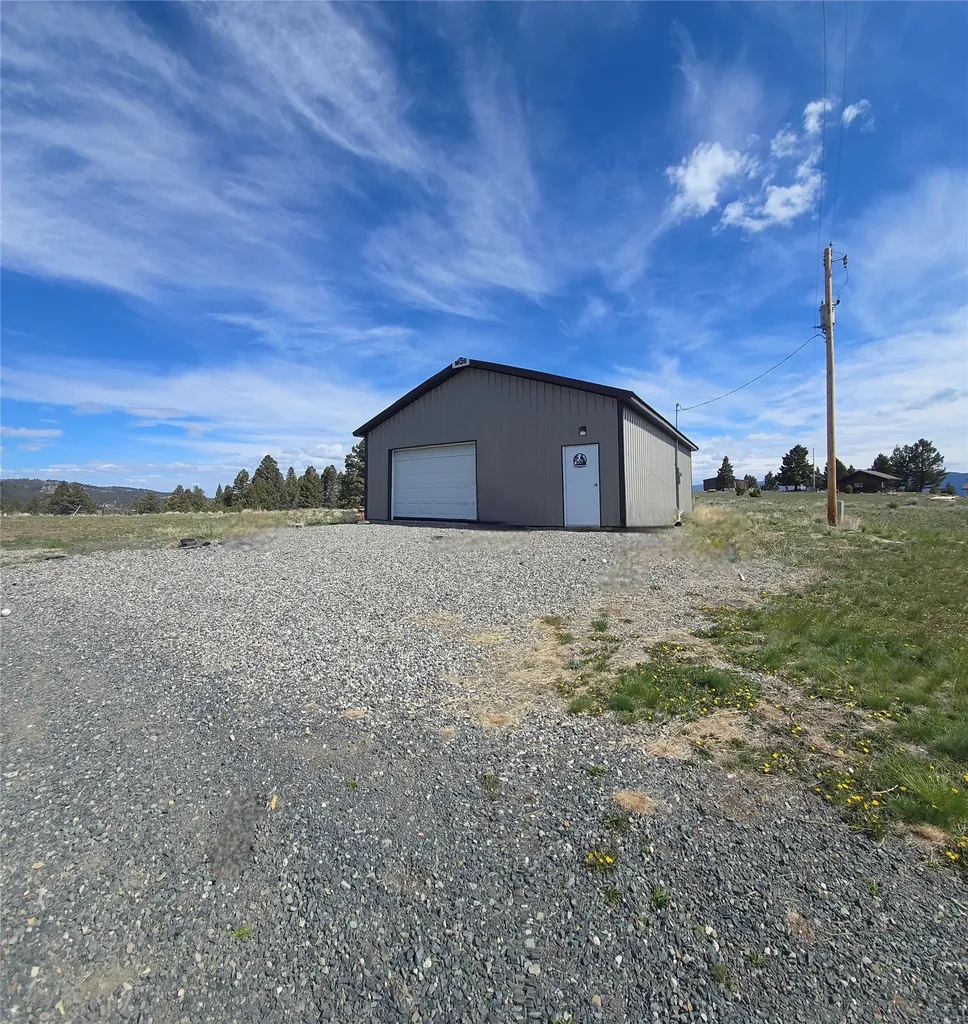 884 Wapiti Mountain Road Butte MT 59701