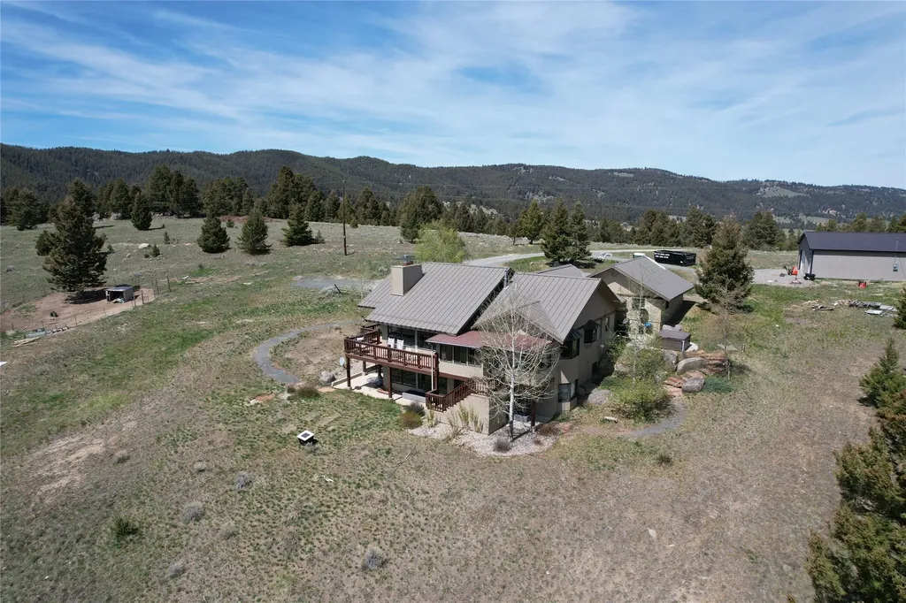 884 Wapiti Mountain Road Butte MT 59701
