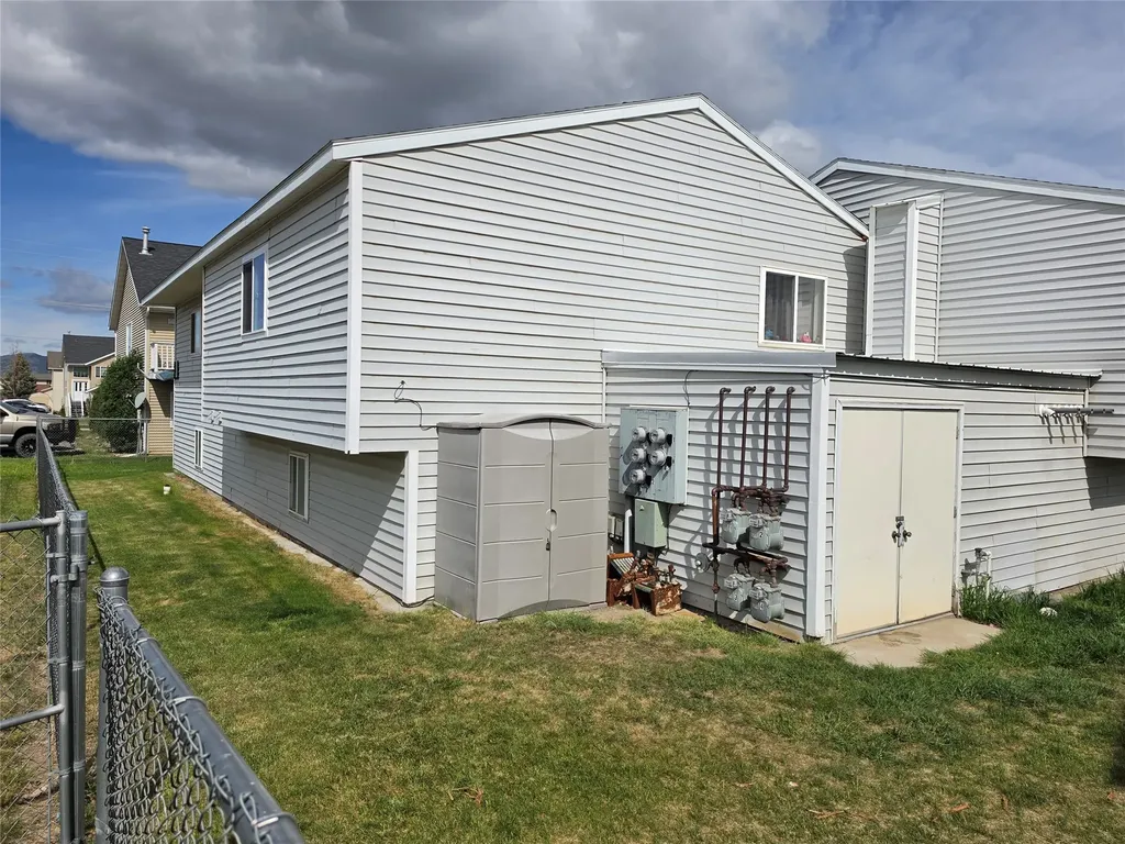 3811 Beechnut Street East Helena MT 59635
