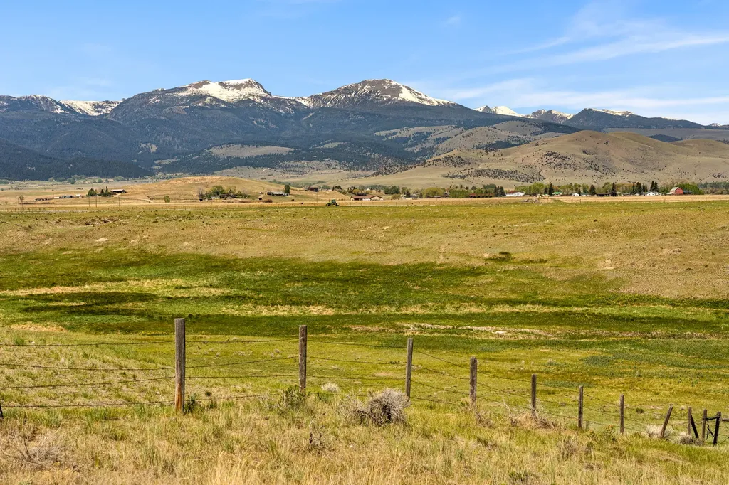 Tbd Rainbow Point Road Mcallister MT 59740