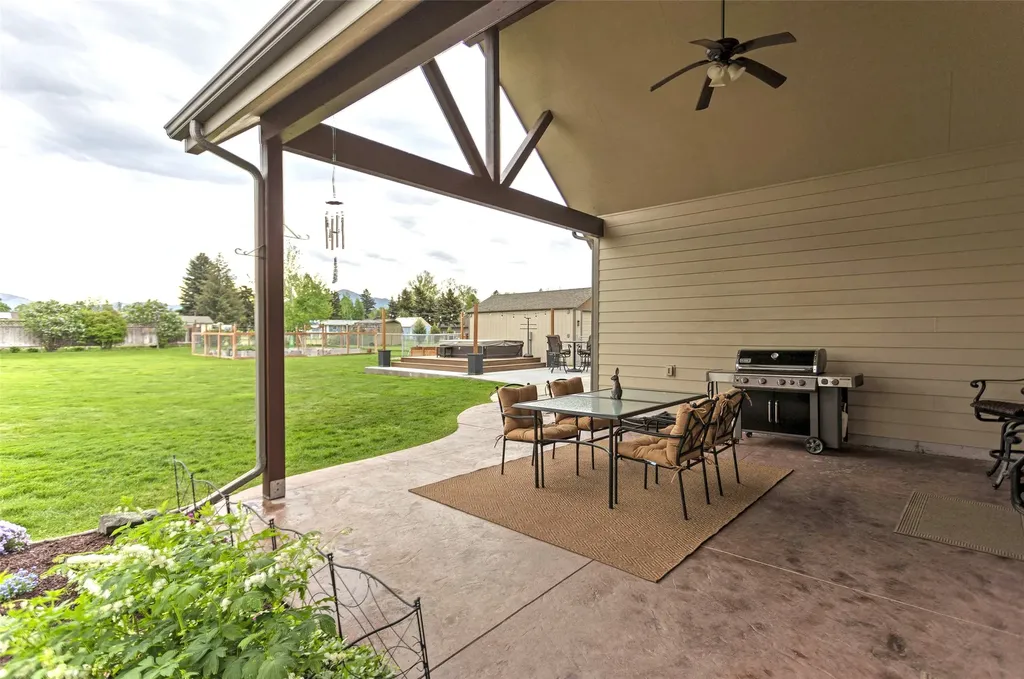 2398 Bald Eagle Close Missoula MT 59804