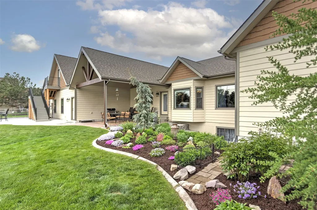 2398 Bald Eagle Close Missoula MT 59804