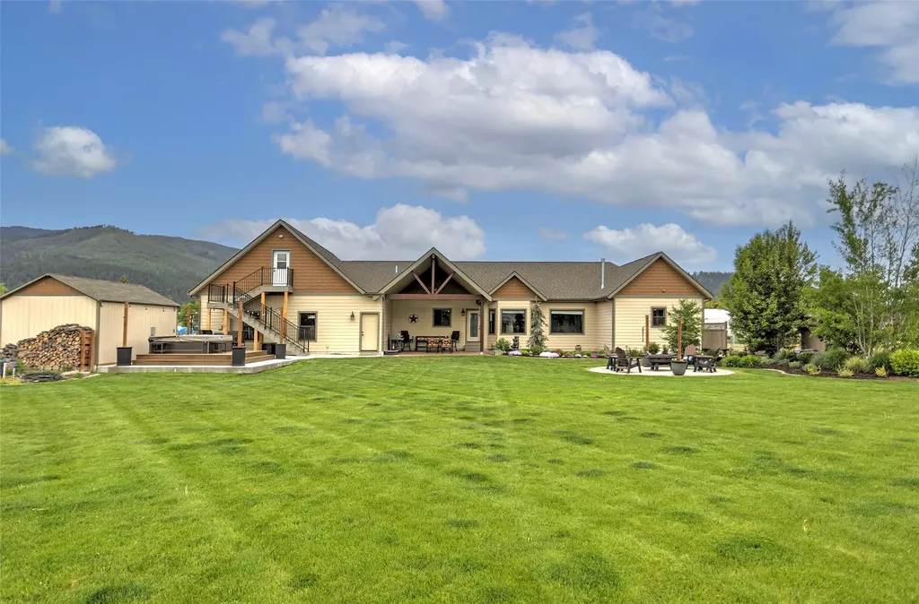 2398 Bald Eagle Close Missoula MT 59804
