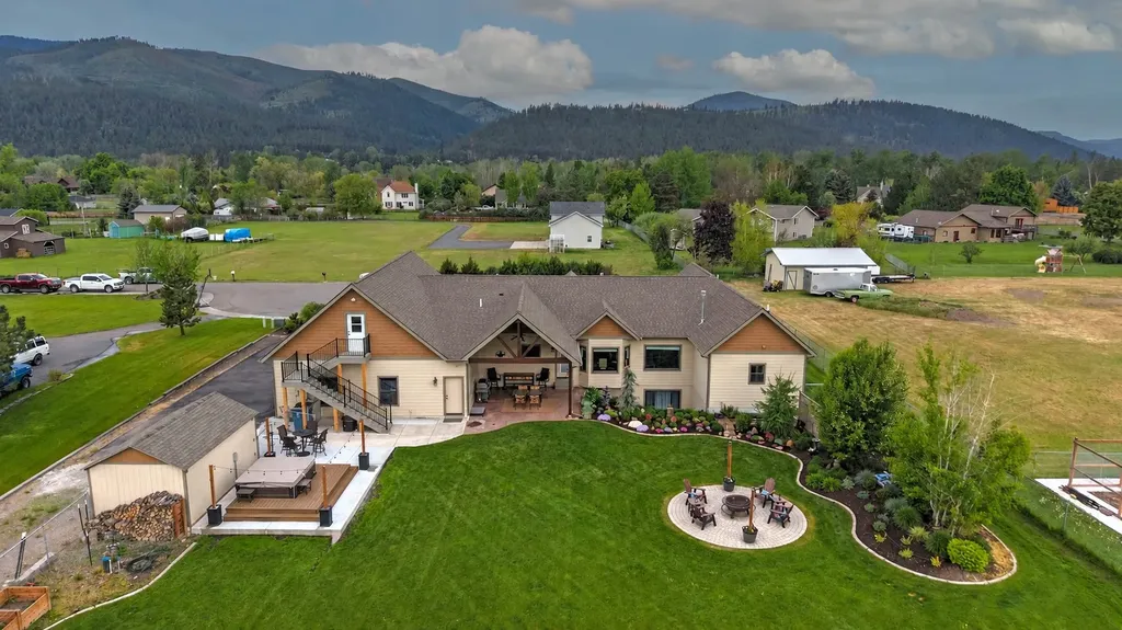 2398 Bald Eagle Close Missoula MT 59804