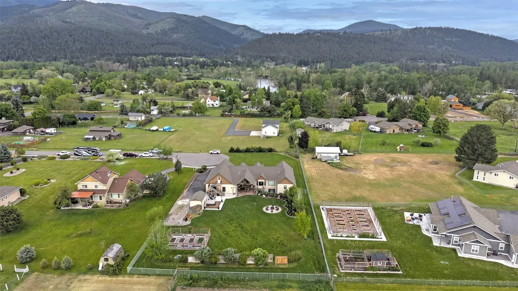 2398 Bald Eagle Close Missoula MT 59804