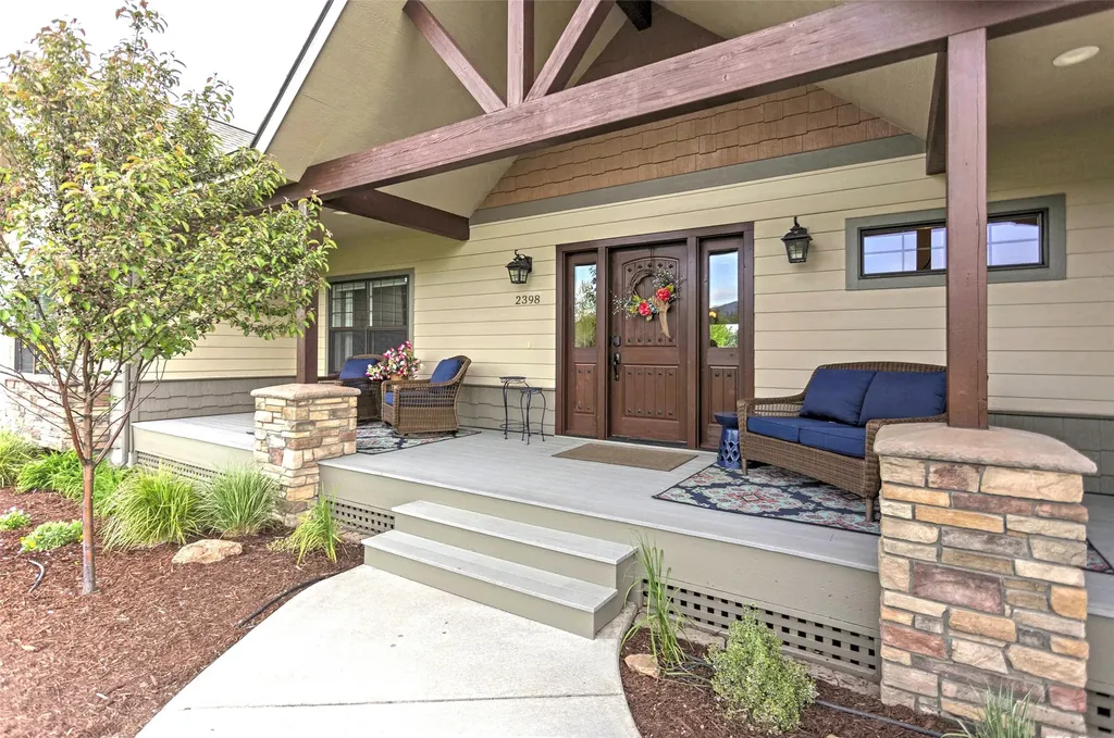 2398 Bald Eagle Close Missoula MT 59804