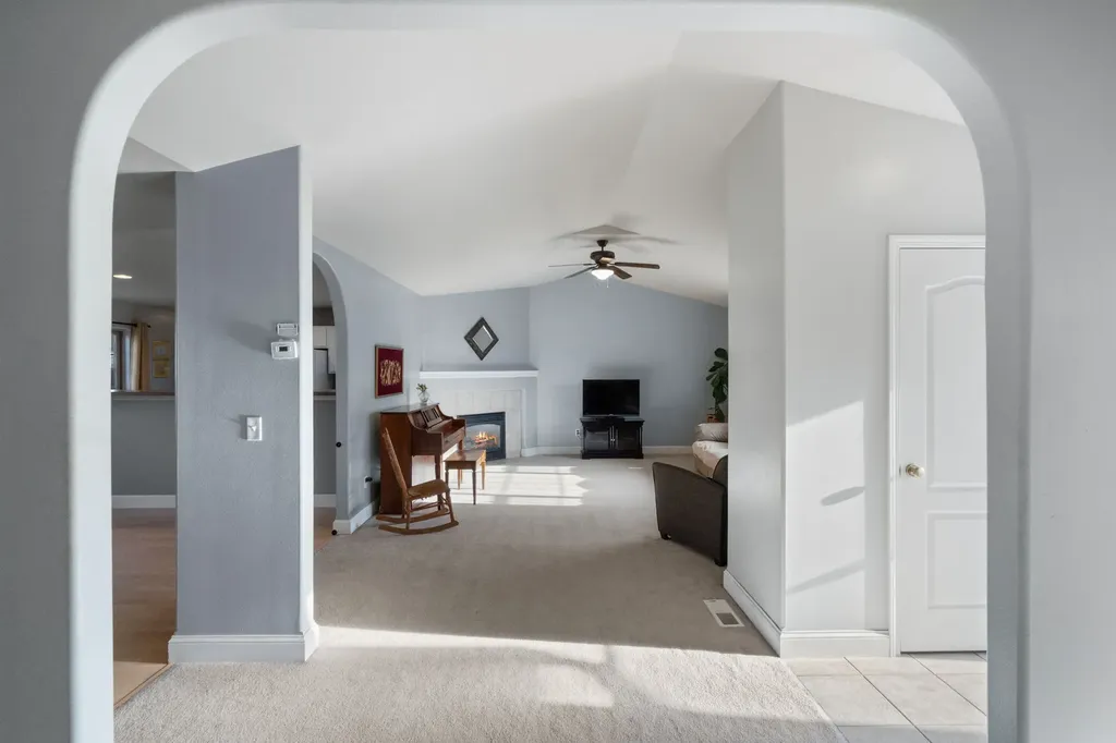 60 Clinton Lane Belgrade MT 59714