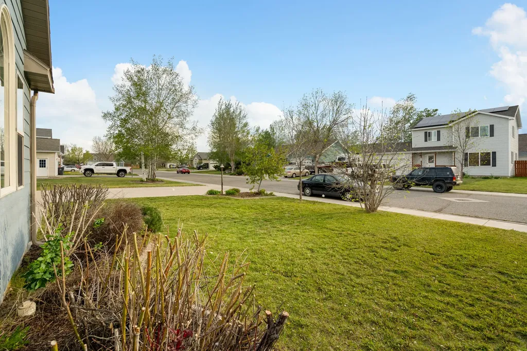 60 Clinton Lane Belgrade MT 59714