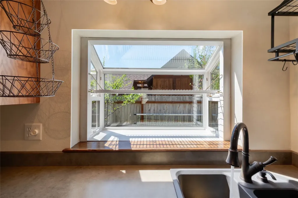 308 Walnut Street Plains MT 59859