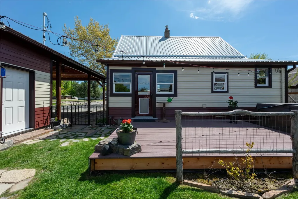 308 Walnut Street Plains MT 59859