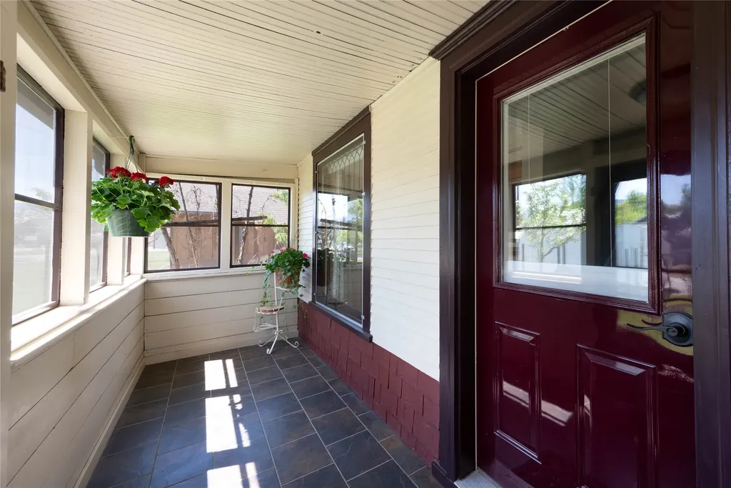 308 Walnut Street Plains MT 59859