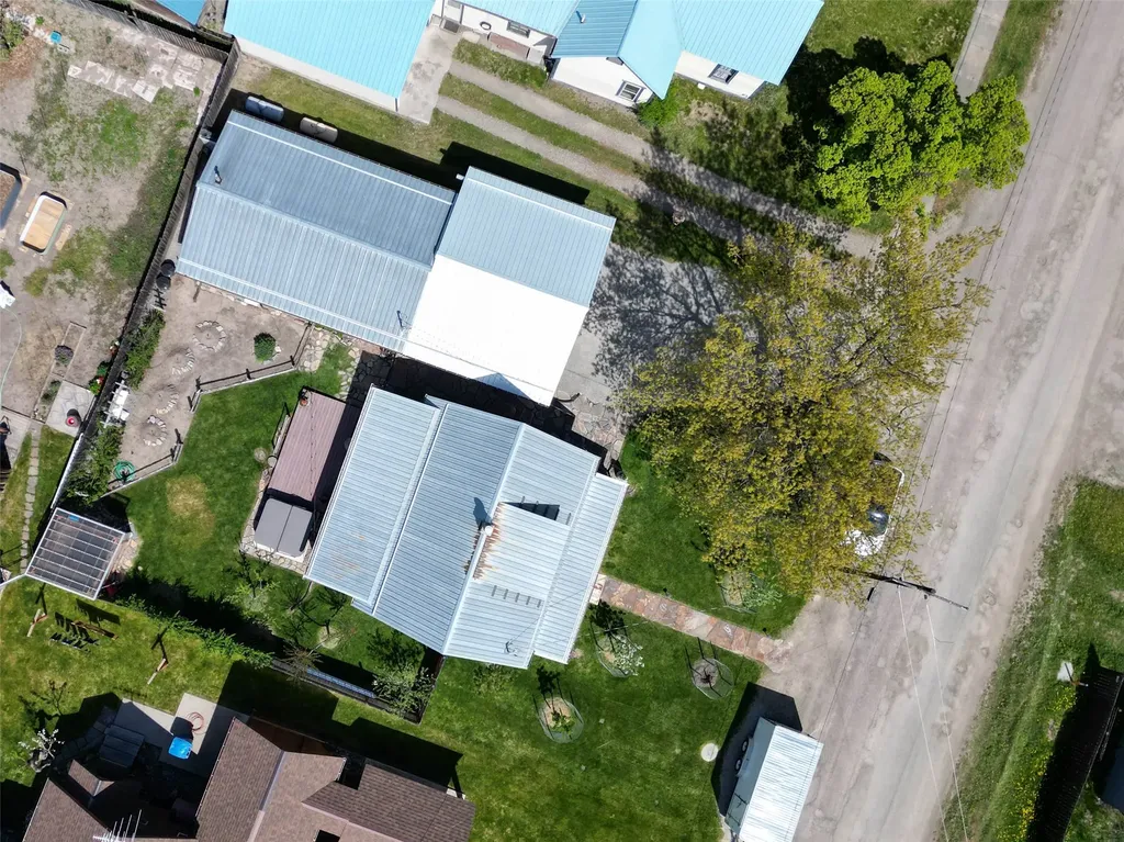308 Walnut Street Plains MT 59859