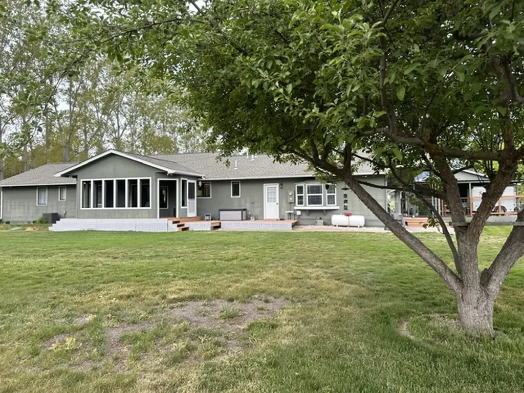 159 Edens Lane Florence MT 59833