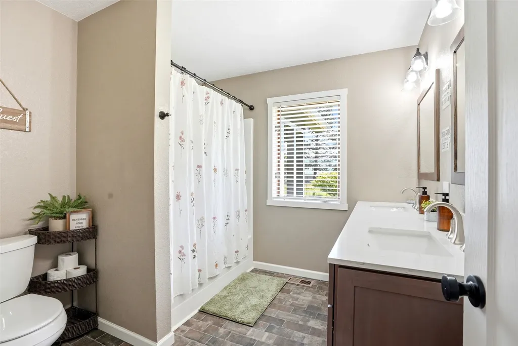 159 Edens Lane Florence MT 59833
