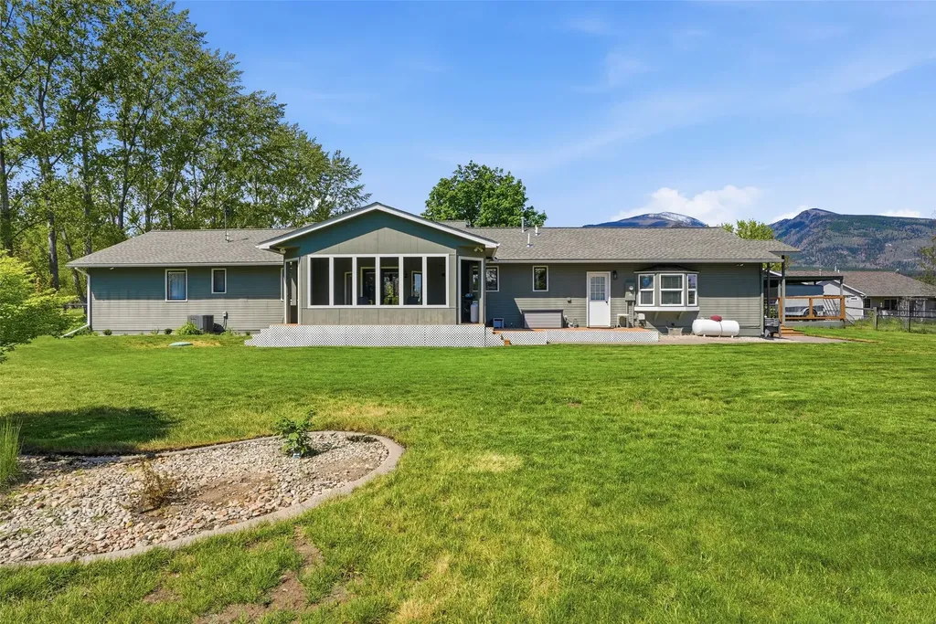 159 Edens Lane Florence MT 59833