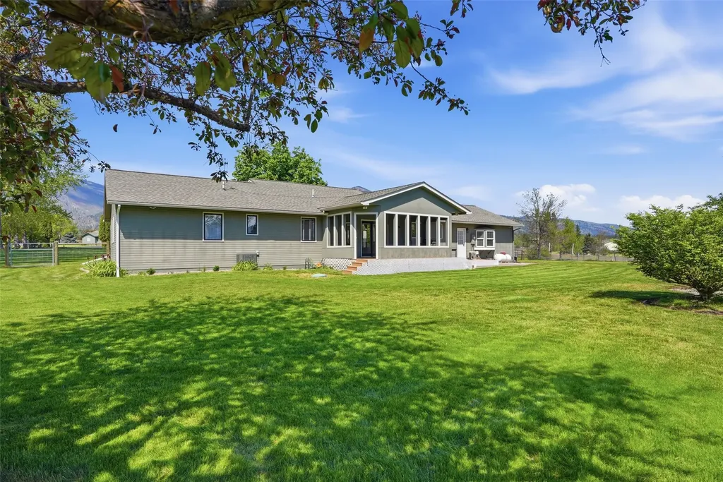 159 Edens Lane Florence MT 59833