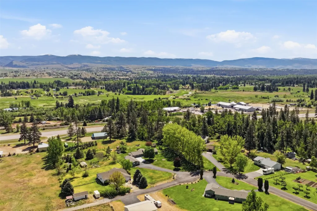 159 Edens Lane Florence MT 59833