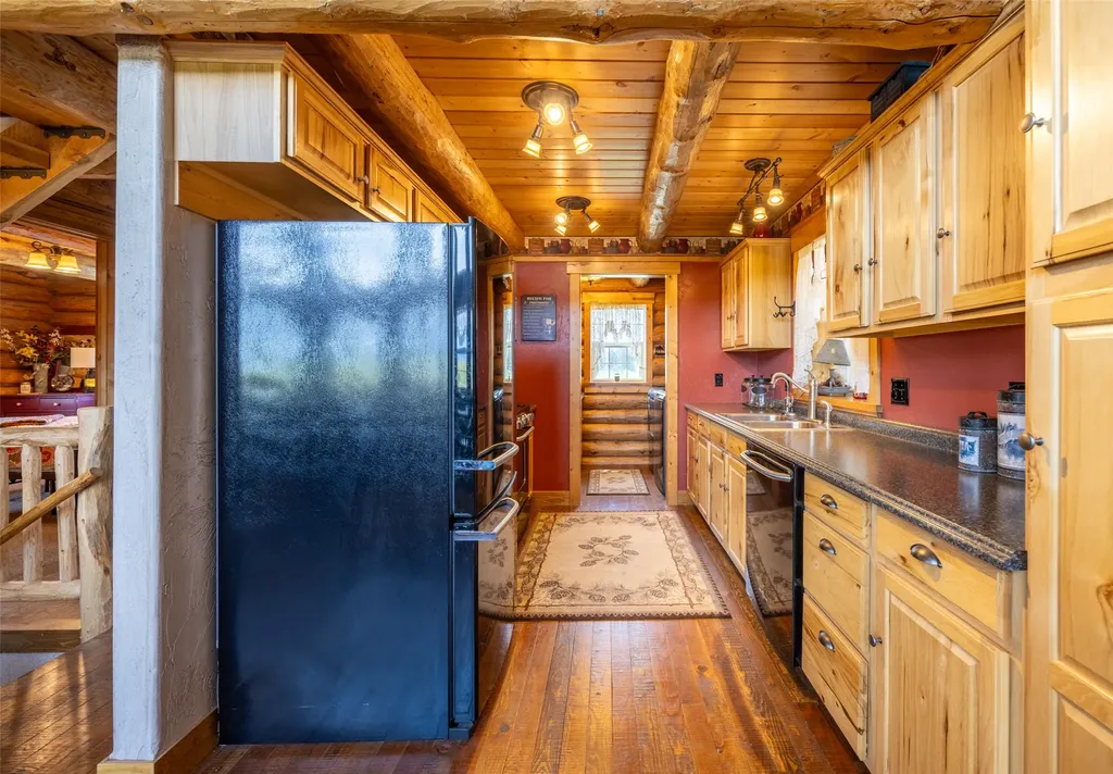38369 Songer Road Ronan MT 59864