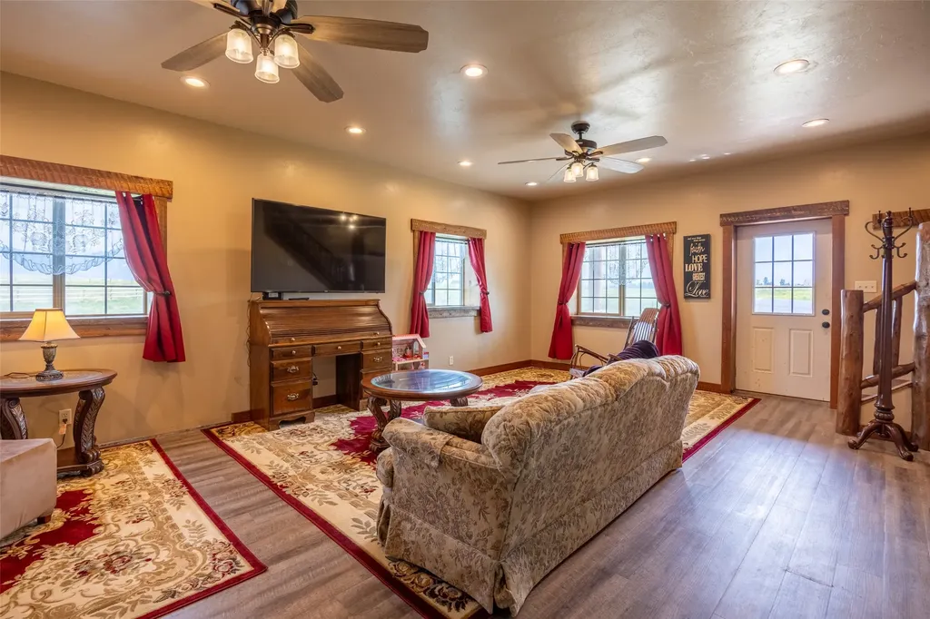 38369 Songer Road Ronan MT 59864