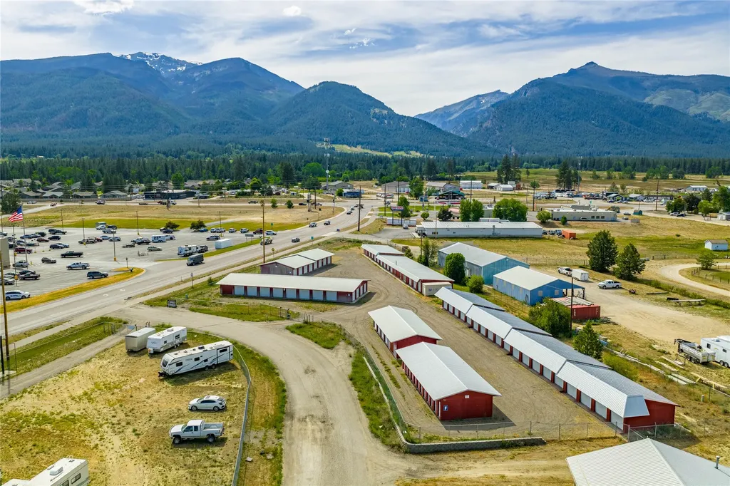 17 Red Ranch Road Stevensville MT 59870