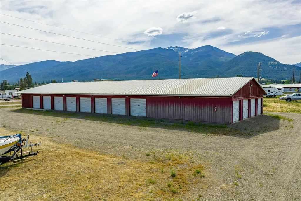 17 Red Ranch Road Stevensville MT 59870
