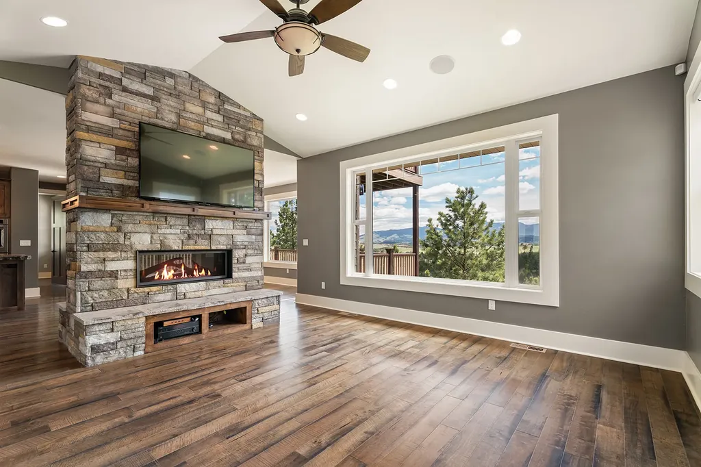 30 Meadowgrass Road Clancy MT 59634