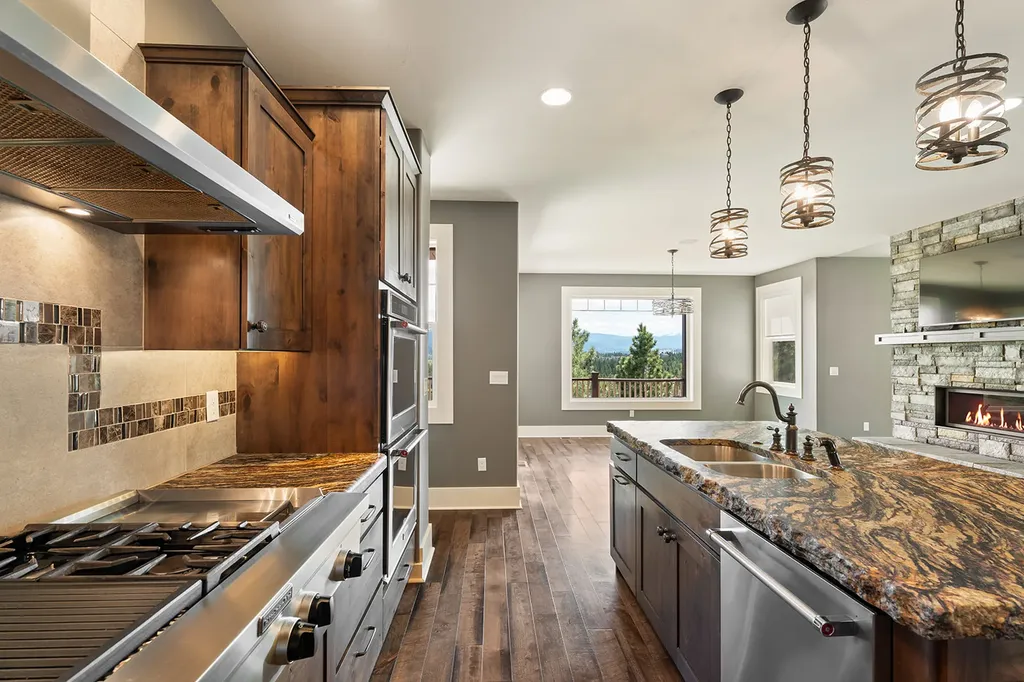 30 Meadowgrass Road Clancy MT 59634