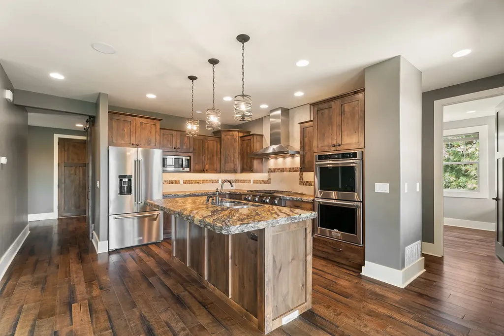 30 Meadowgrass Road Clancy MT 59634