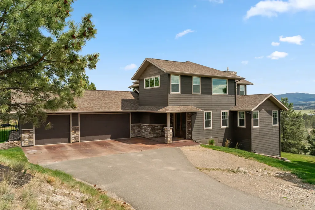 30 Meadowgrass Road Clancy MT 59634