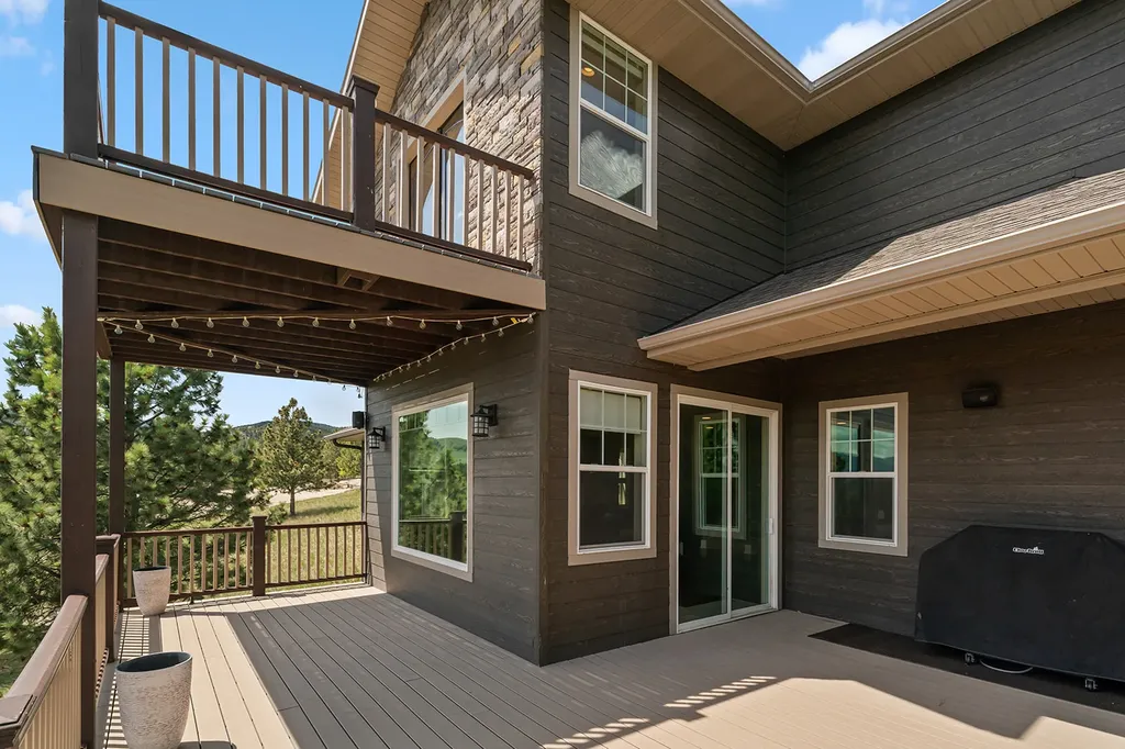 30 Meadowgrass Road Clancy MT 59634