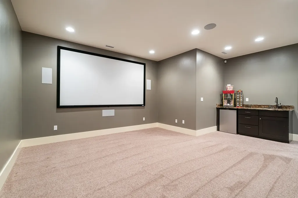30 Meadowgrass Road Clancy MT 59634