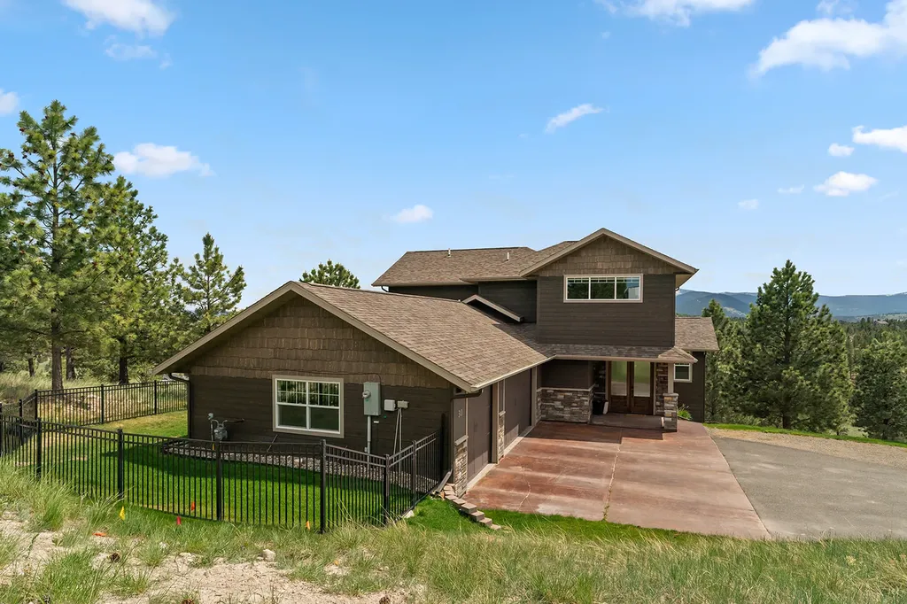 30 Meadowgrass Road Clancy MT 59634