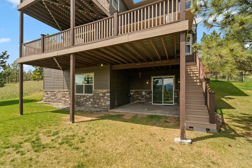 30 Meadowgrass Road Clancy MT 59634