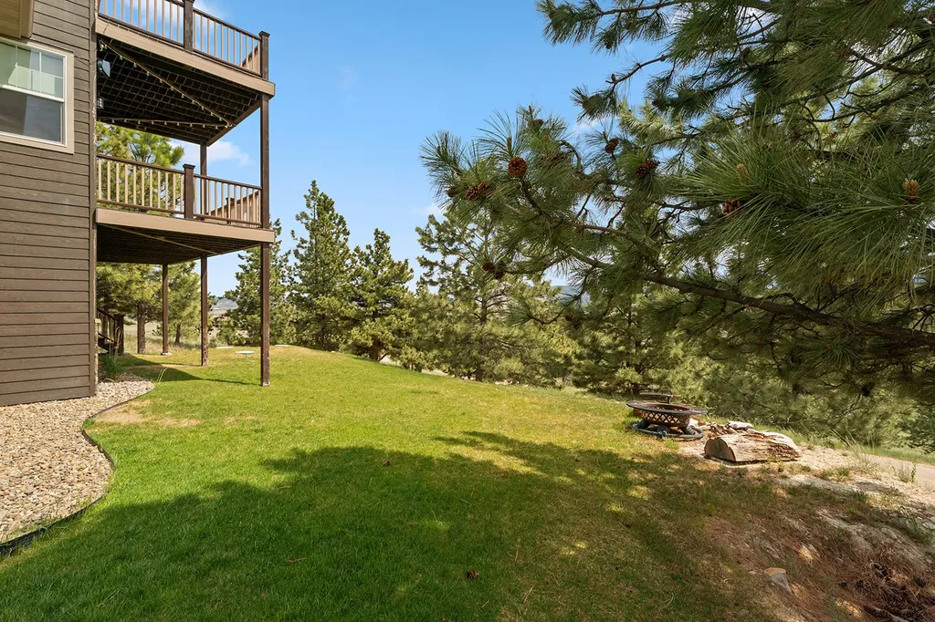 30 Meadowgrass Road Clancy MT 59634
