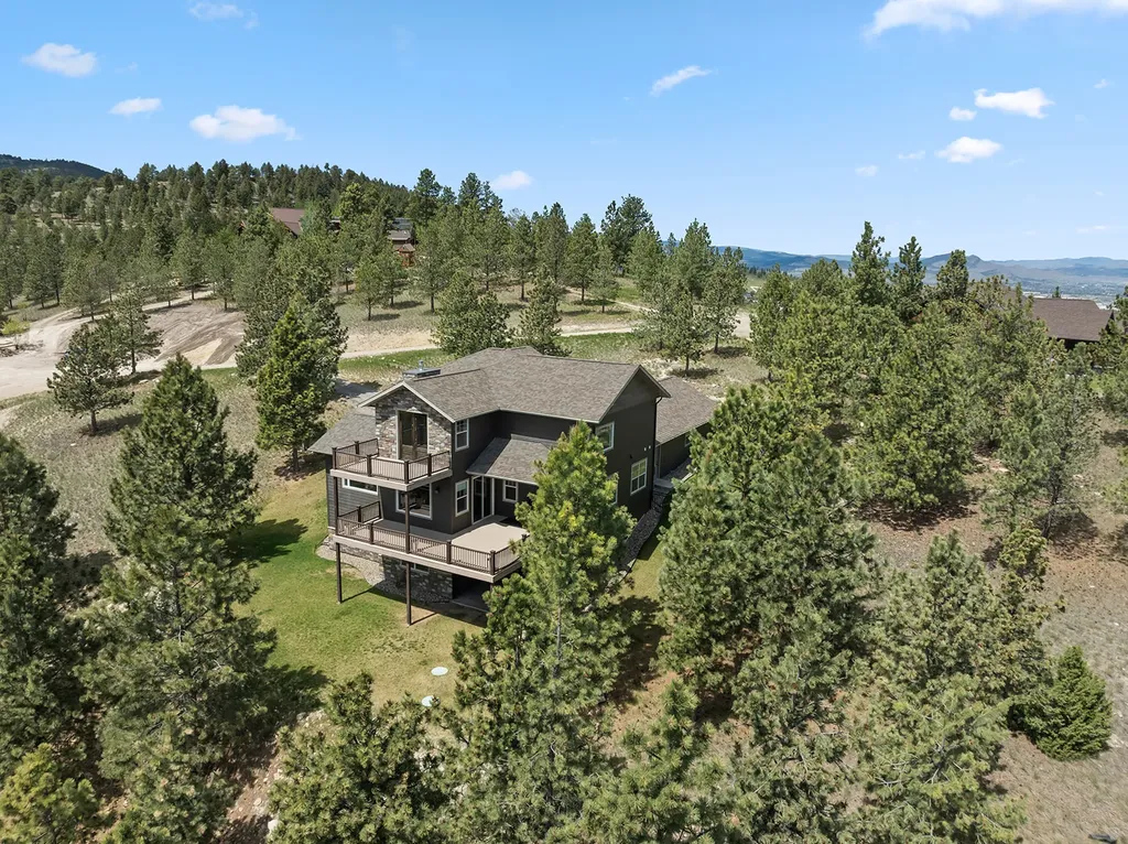 30 Meadowgrass Road Clancy MT 59634