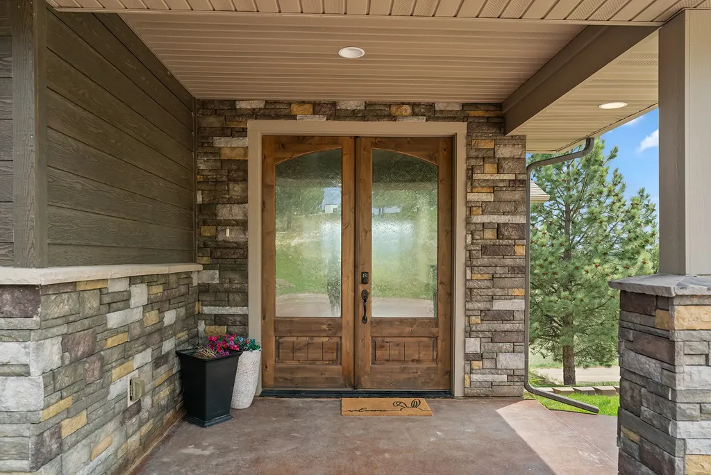 30 Meadowgrass Road Clancy MT 59634