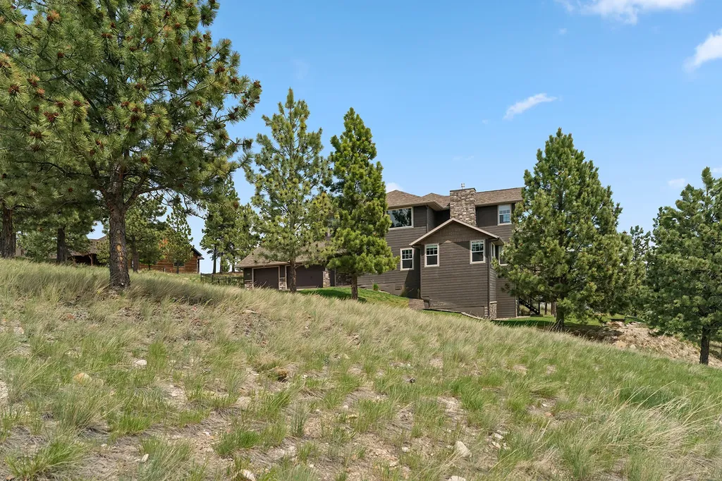 30 Meadowgrass Road Clancy MT 59634