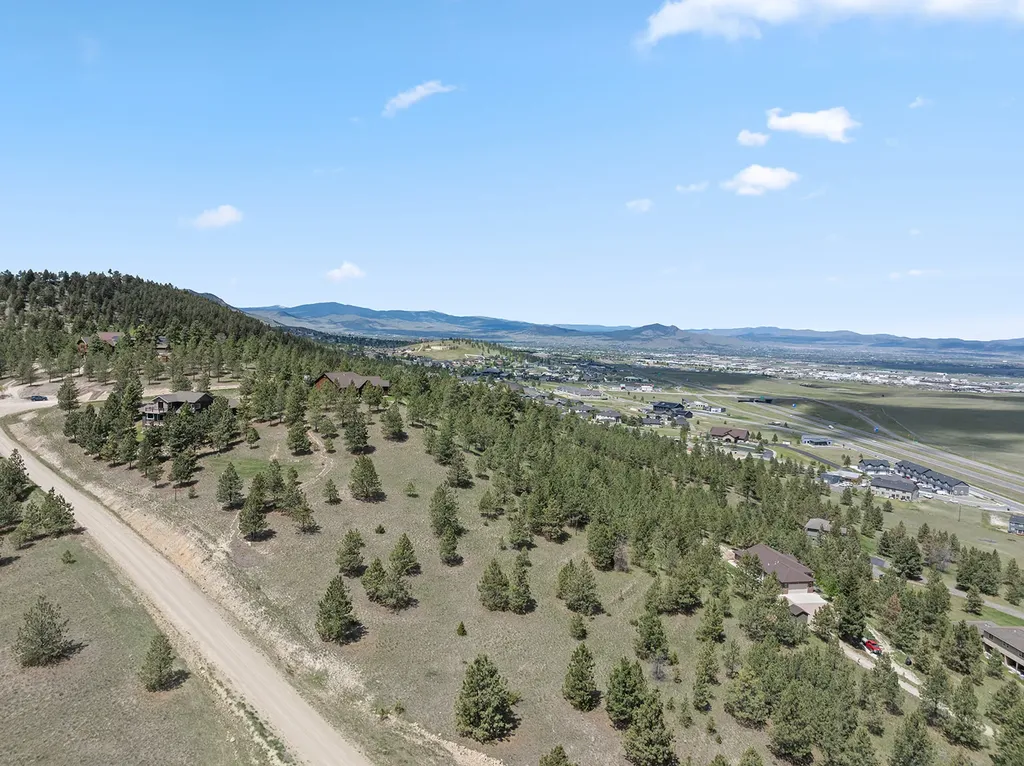 30 Meadowgrass Road Clancy MT 59634