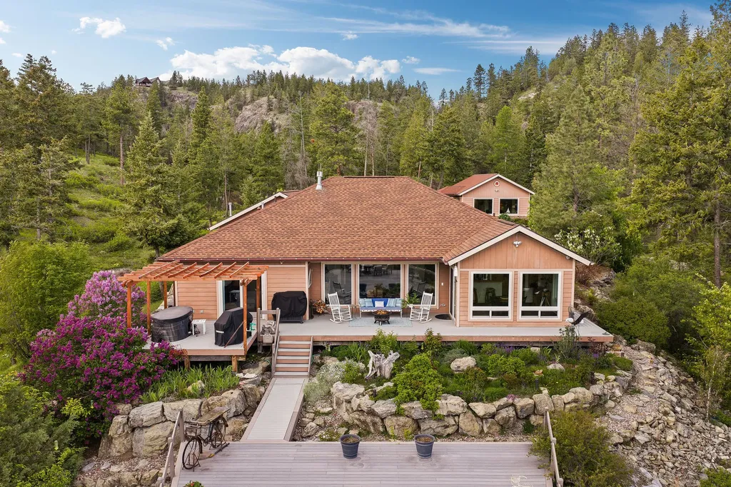 416 & 420 S Eighty Drive Somers MT 59932