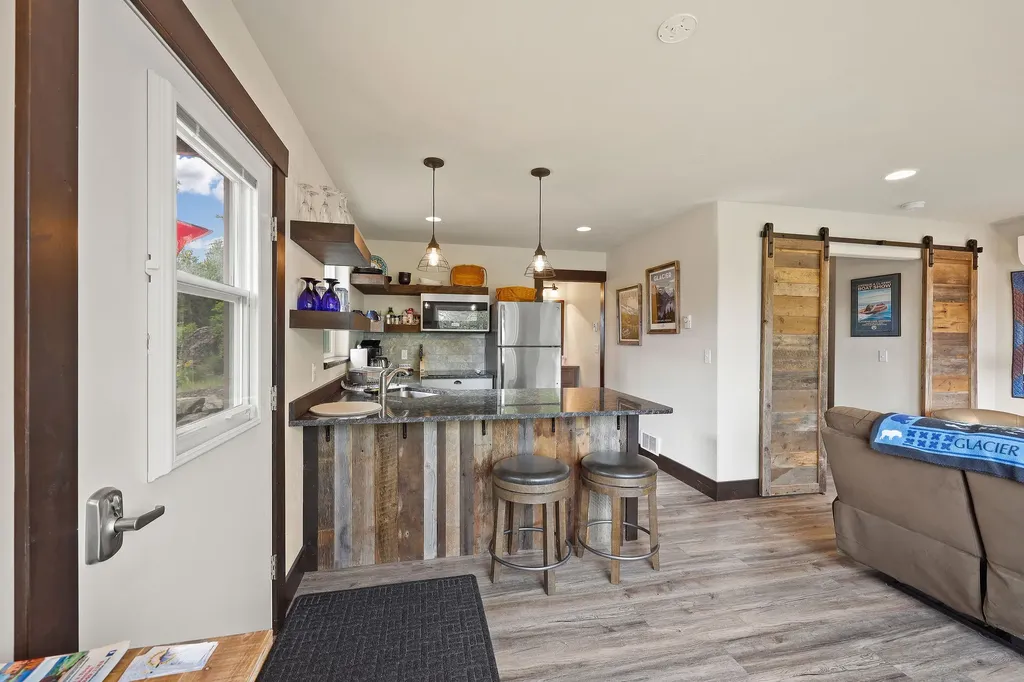 416 & 420 S Eighty Drive Somers MT 59932