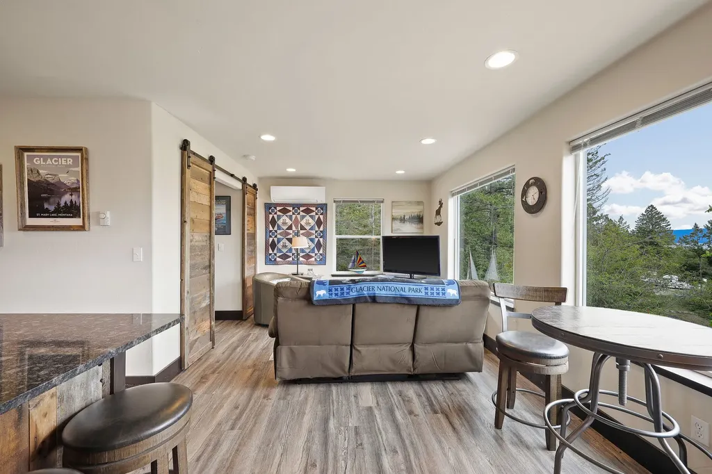 416 & 420 S Eighty Drive Somers MT 59932