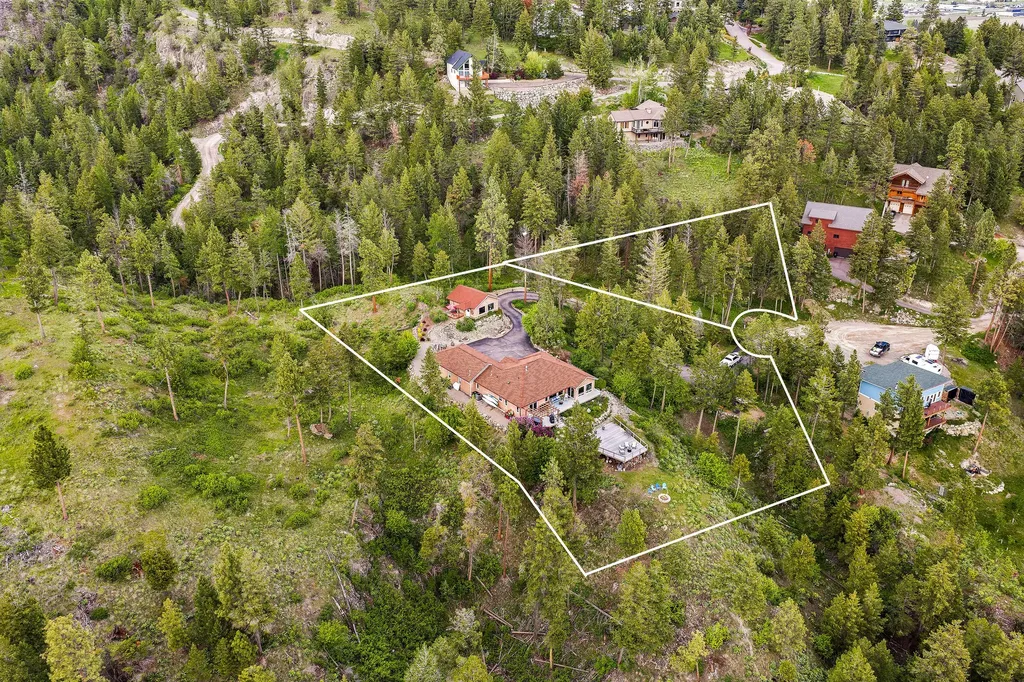 416 & 420 S Eighty Drive Somers MT 59932