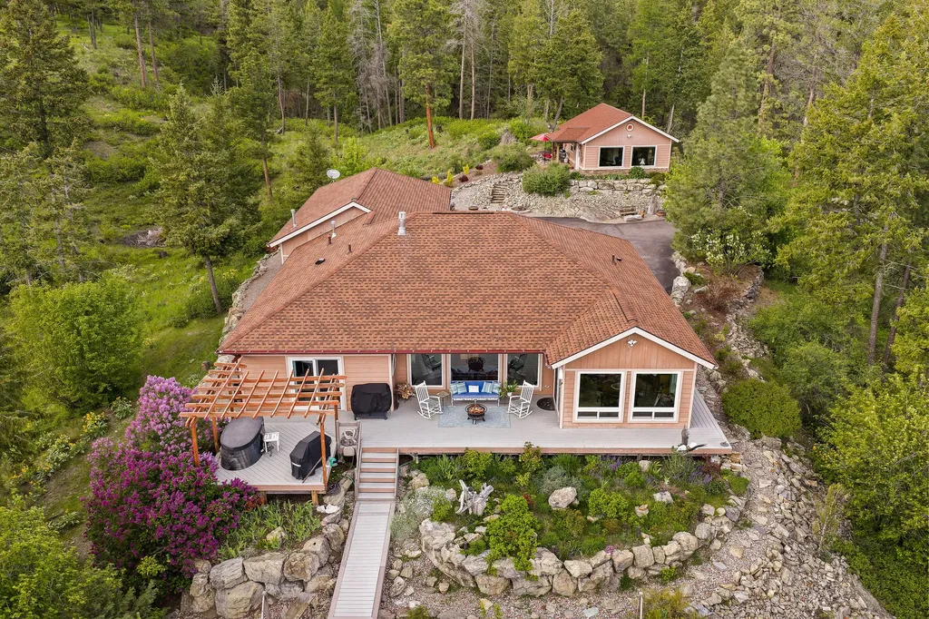 416 & 420 S Eighty Drive Somers MT 59932