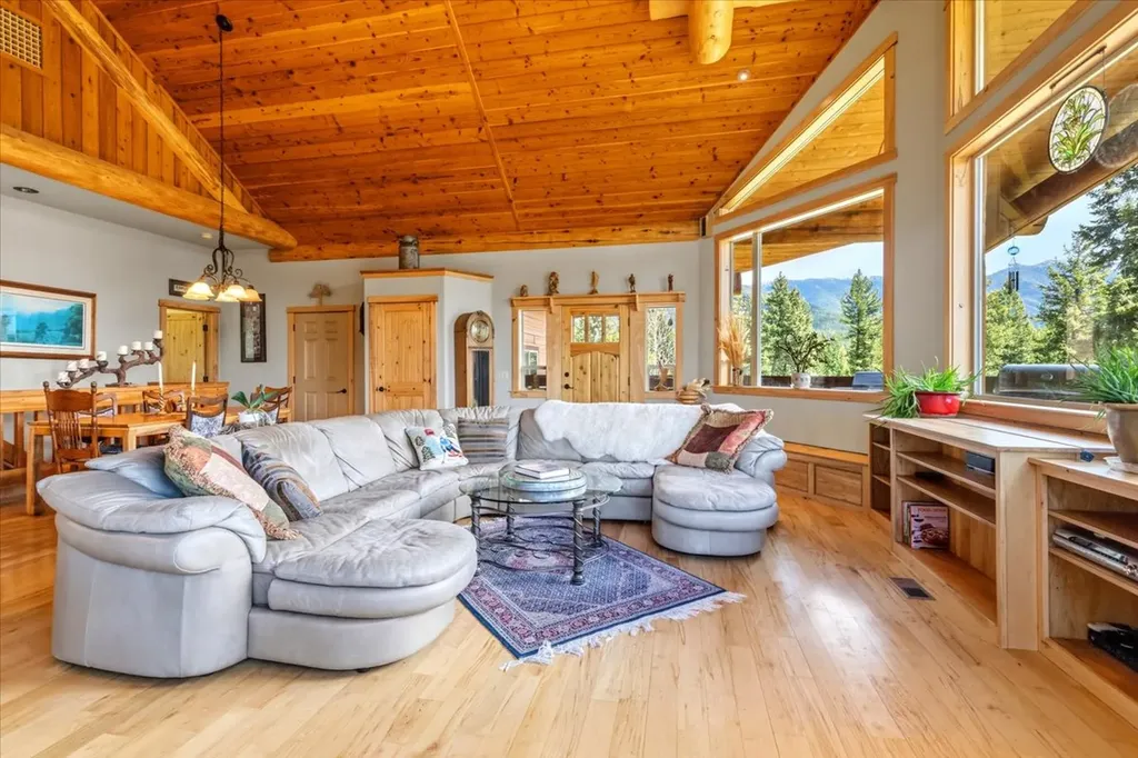 130 Glen Hills Drive Eureka MT 59917