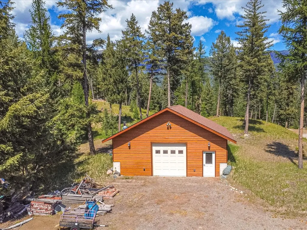 130 Glen Hills Drive Eureka MT 59917