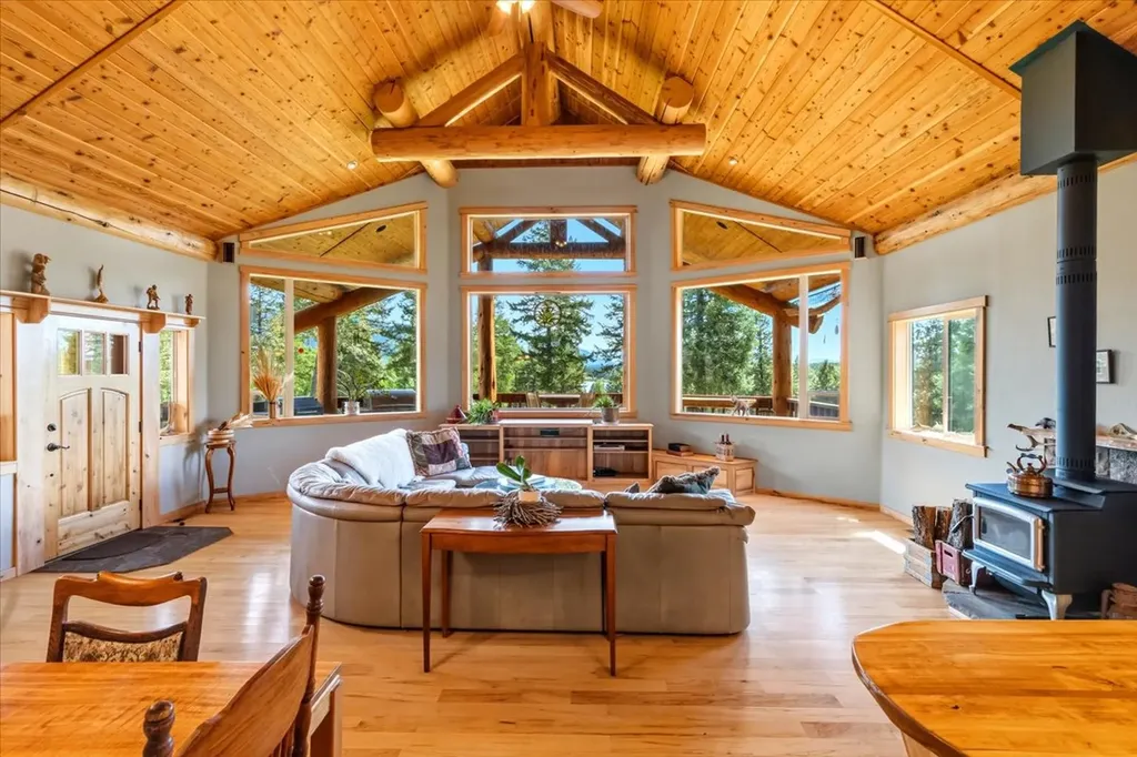 130 Glen Hills Drive Eureka MT 59917
